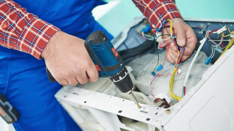 Gaziosmanpaşa Seg Seg çamaşır makinesi kart tamiri – Su almama arızası orijinal parça ile giderildi. - Teknik servis örneği